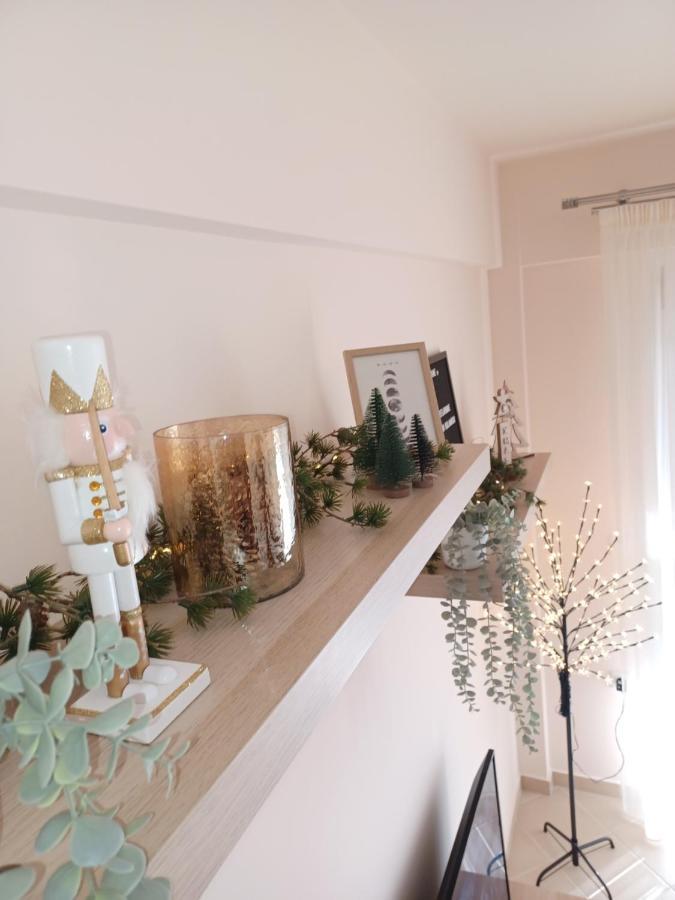 Feel At - - Near The Center Appartement