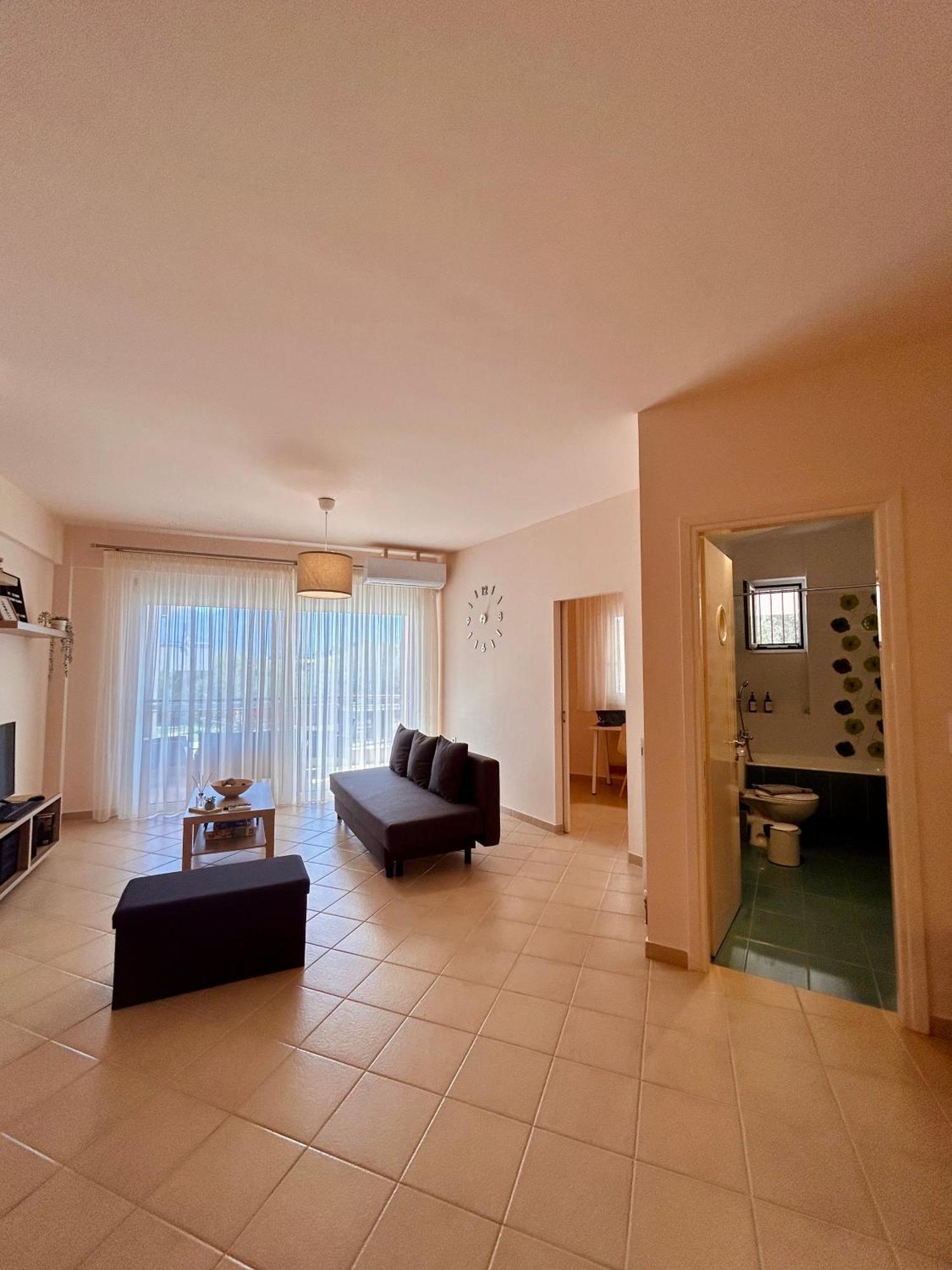 Apartament Feel At - - Near The Center Kalamata