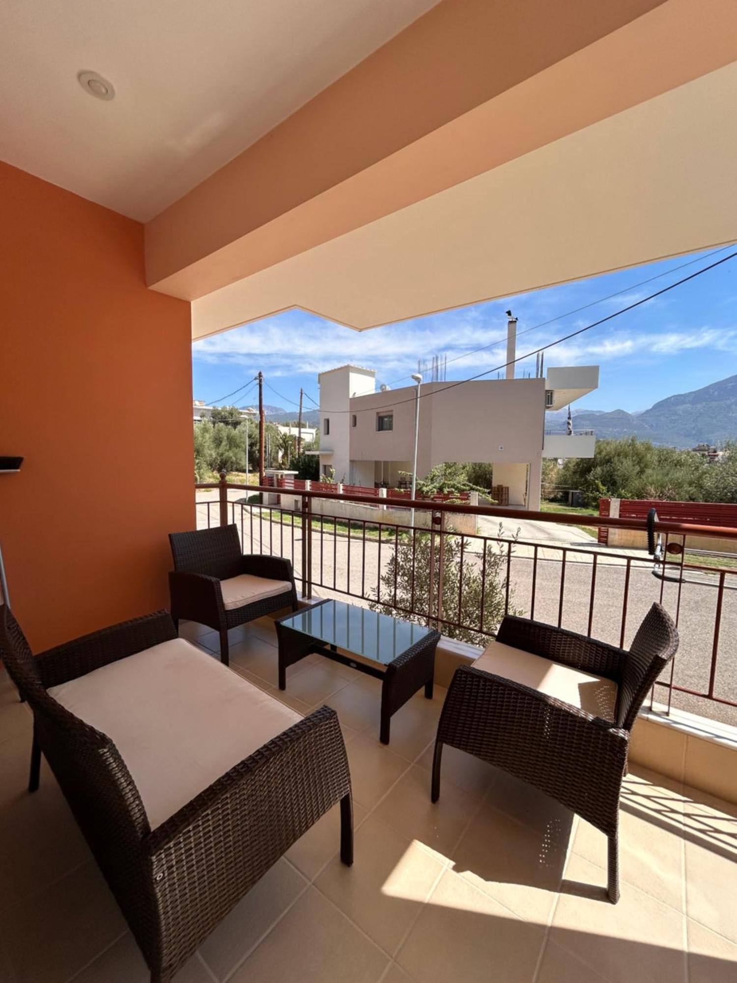 Feel At - - Near The Center Apartament Kalamata