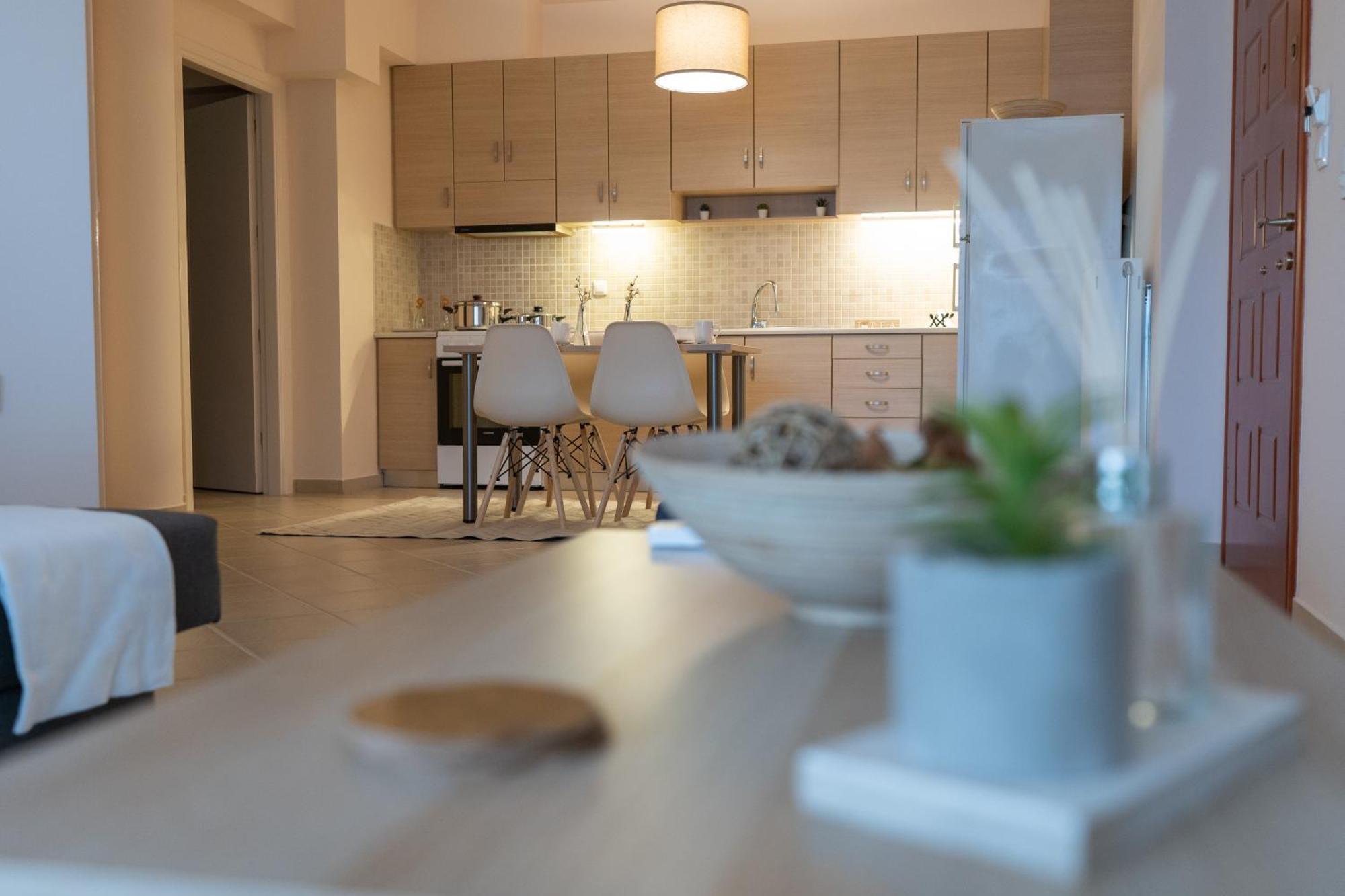 Feel At - - Near The Center Appartement Kalamata