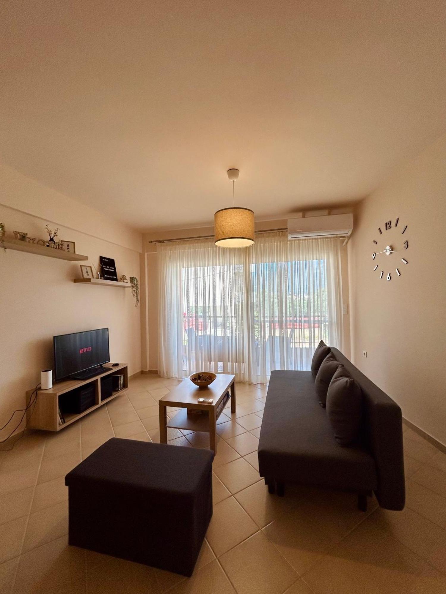 Feel At - - Near The Center * Kalamata